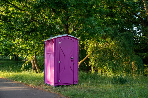 Types of Portable Toilets We Offer in Shawnee, KS